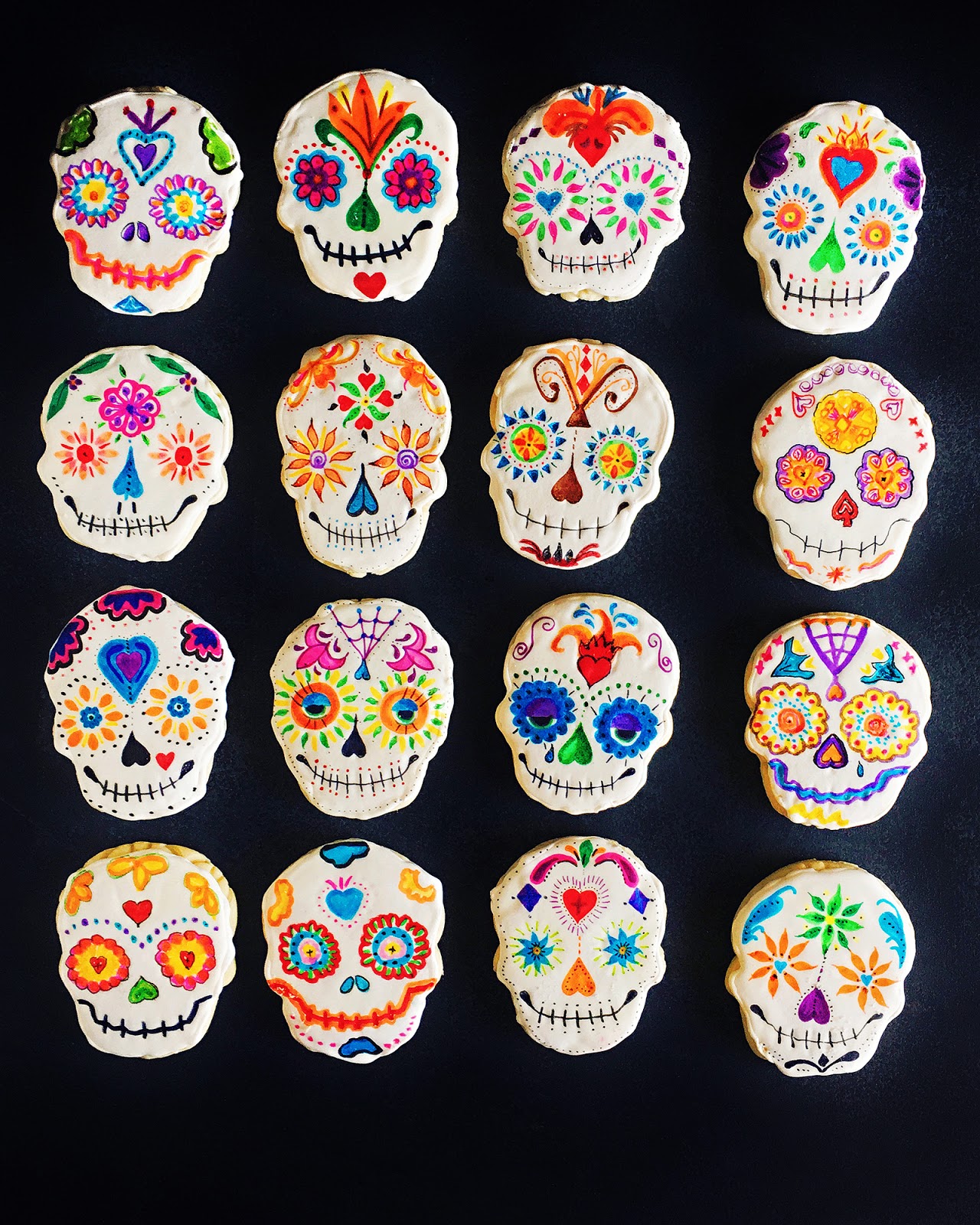 How to Make Traditional Day of the Dead Biscuits with Sugar Skull Designs