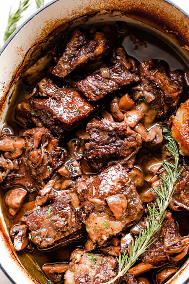 How to Cook Perfect Angus Beef Short Ribs： Tips & Recipe Ideas