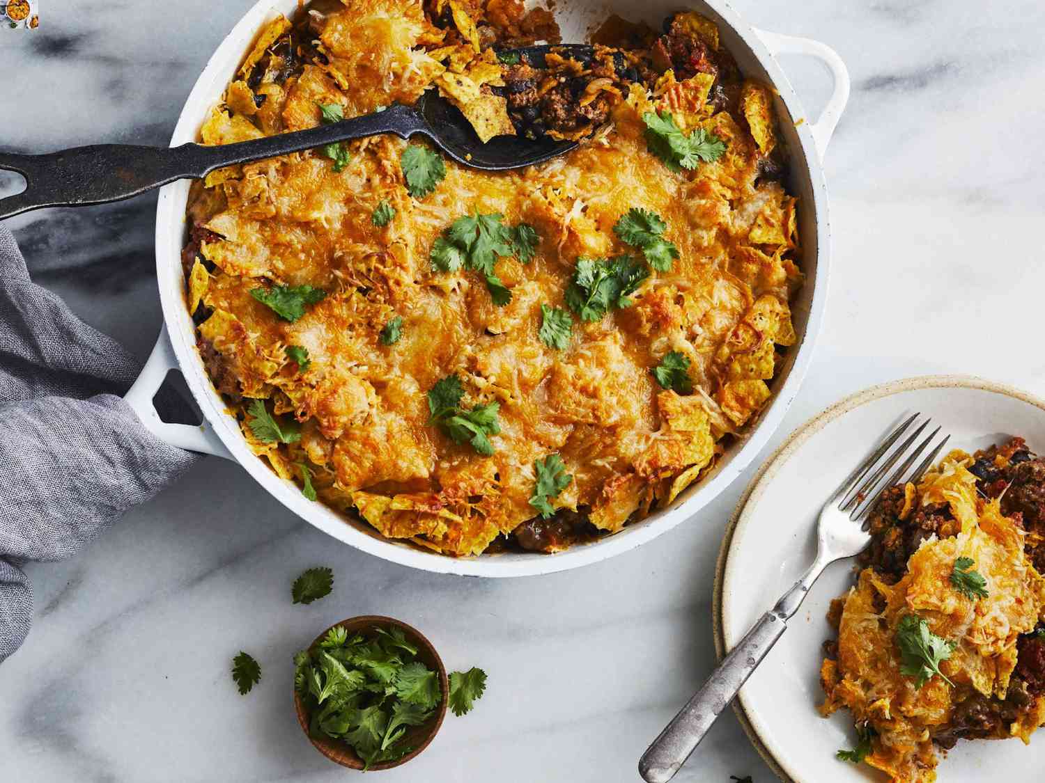 Savory Beef Nacho Casserole： Perfect for Budget-Friendly Meals