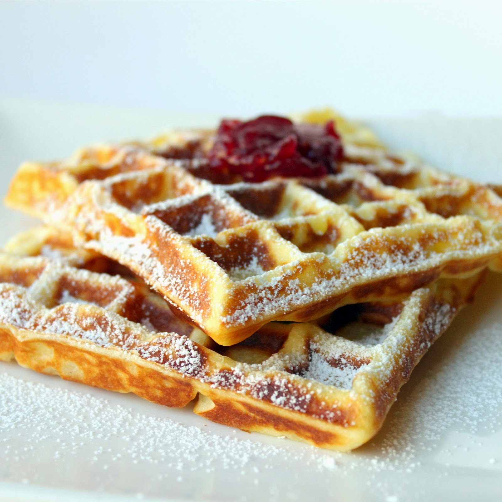 Authentic French Waffles： Discover the Secrets of Perfect Gaufres