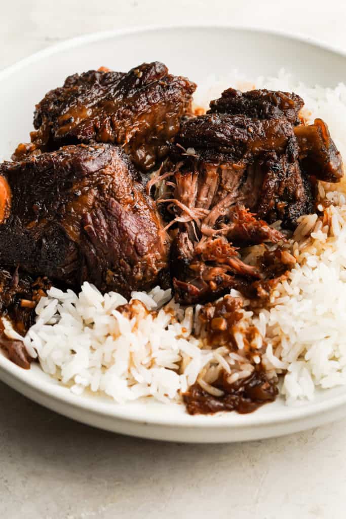 How to Make Flavorful Beef Adobo： A Filipino Favorite Recipe