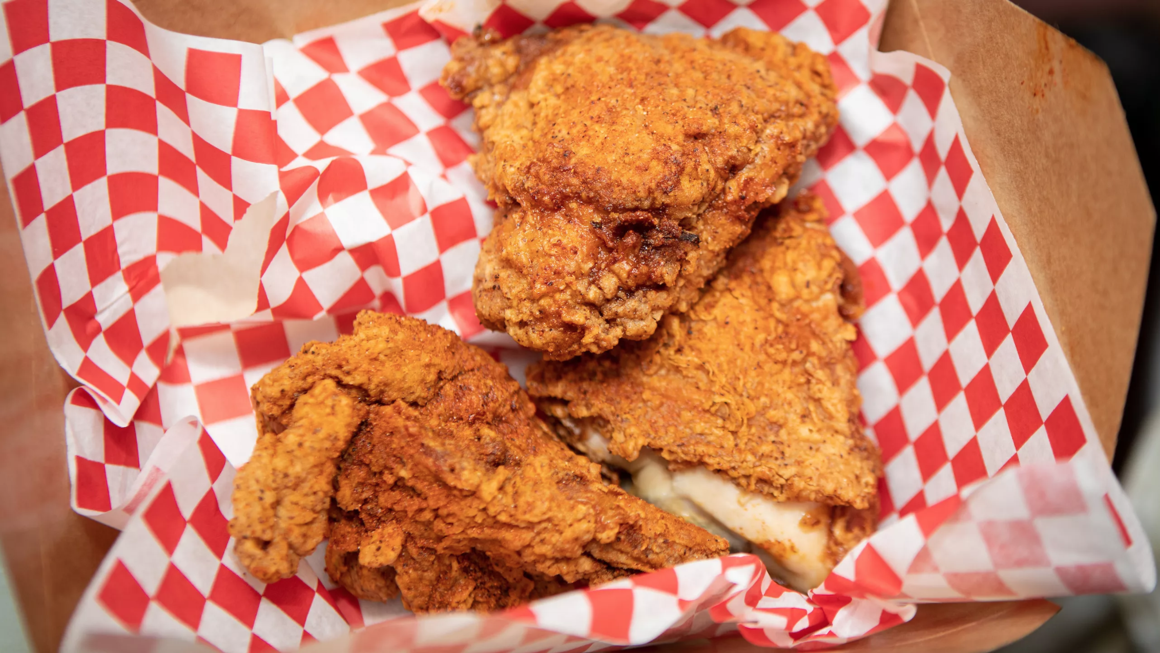 New York Chicken： Iconic Dishes and Where to Find Them