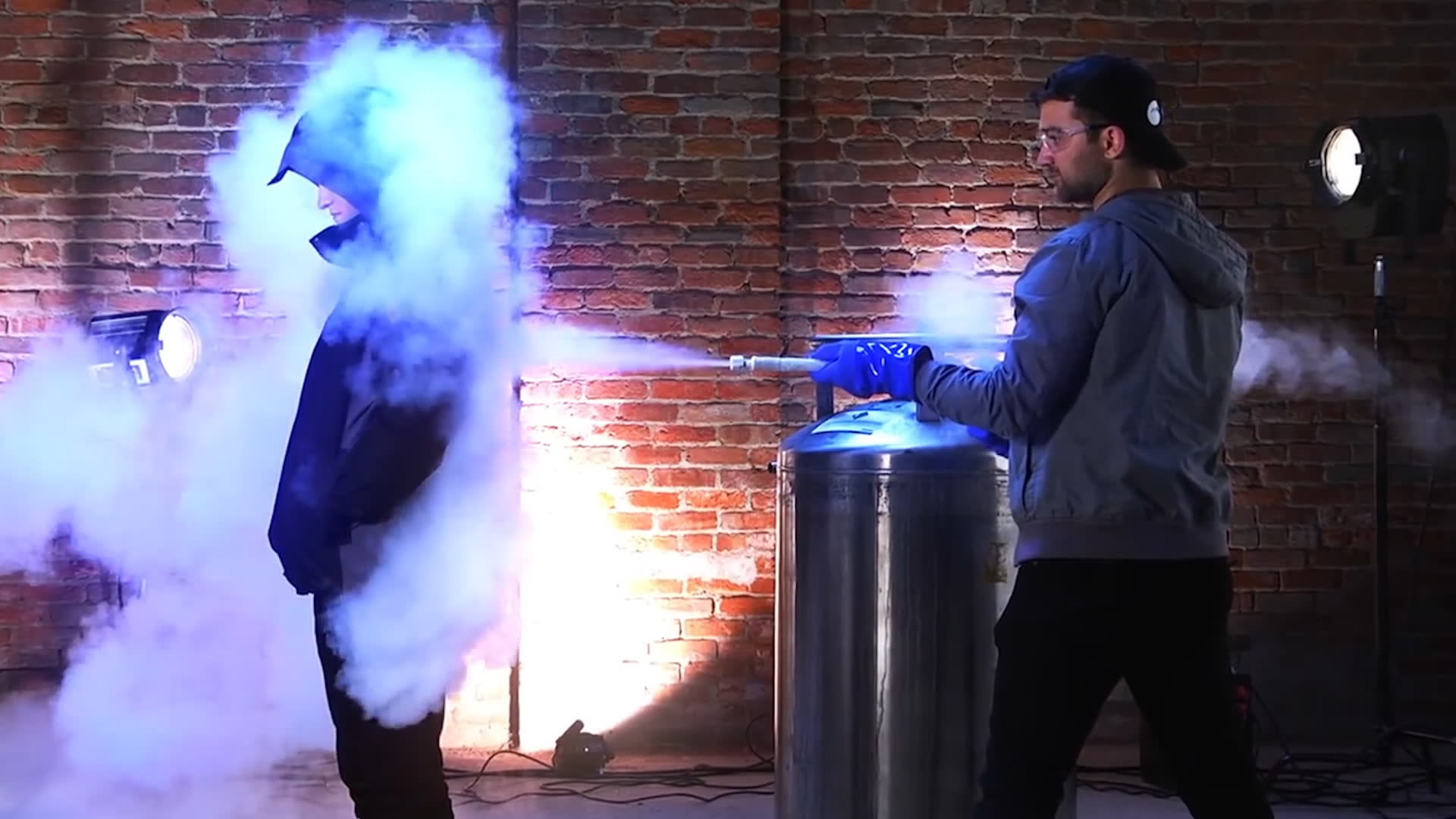 Watch this Aerogel Insulated Jacket withstand Liquid Nitrogen