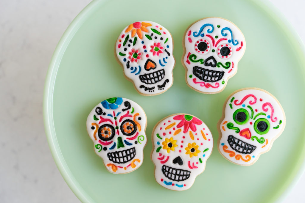 How to Make Traditional Day of the Dead Biscuits with Sugar Skull Designs