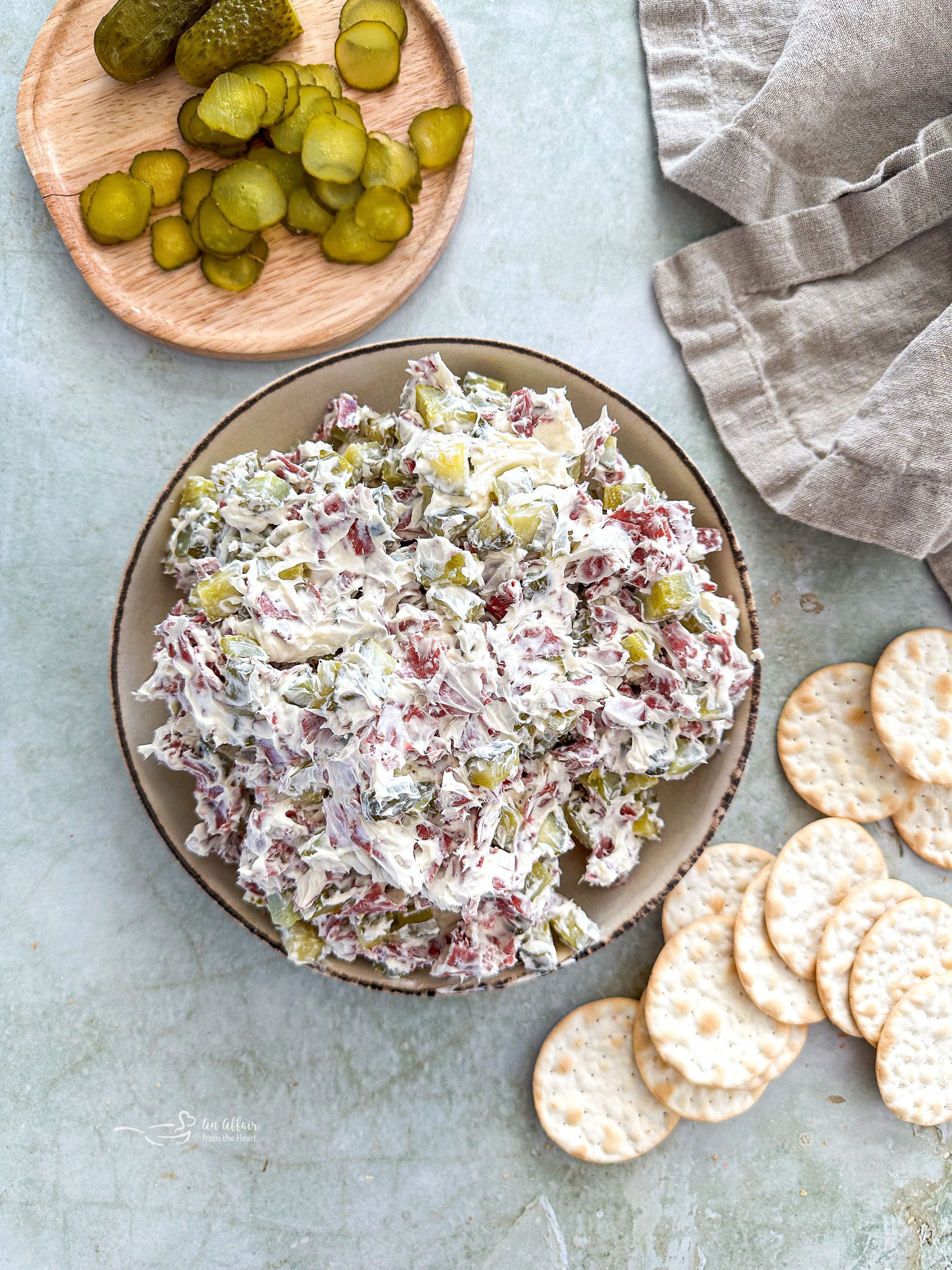 Irresistible Dill Pickle and Dried Beef Dip Recipe for Parties