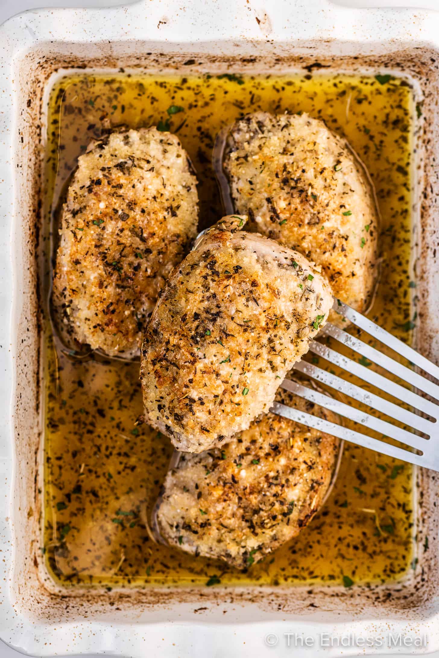 Delicious Italian Dressing Pork Chops： Oven Cooking Made Easy