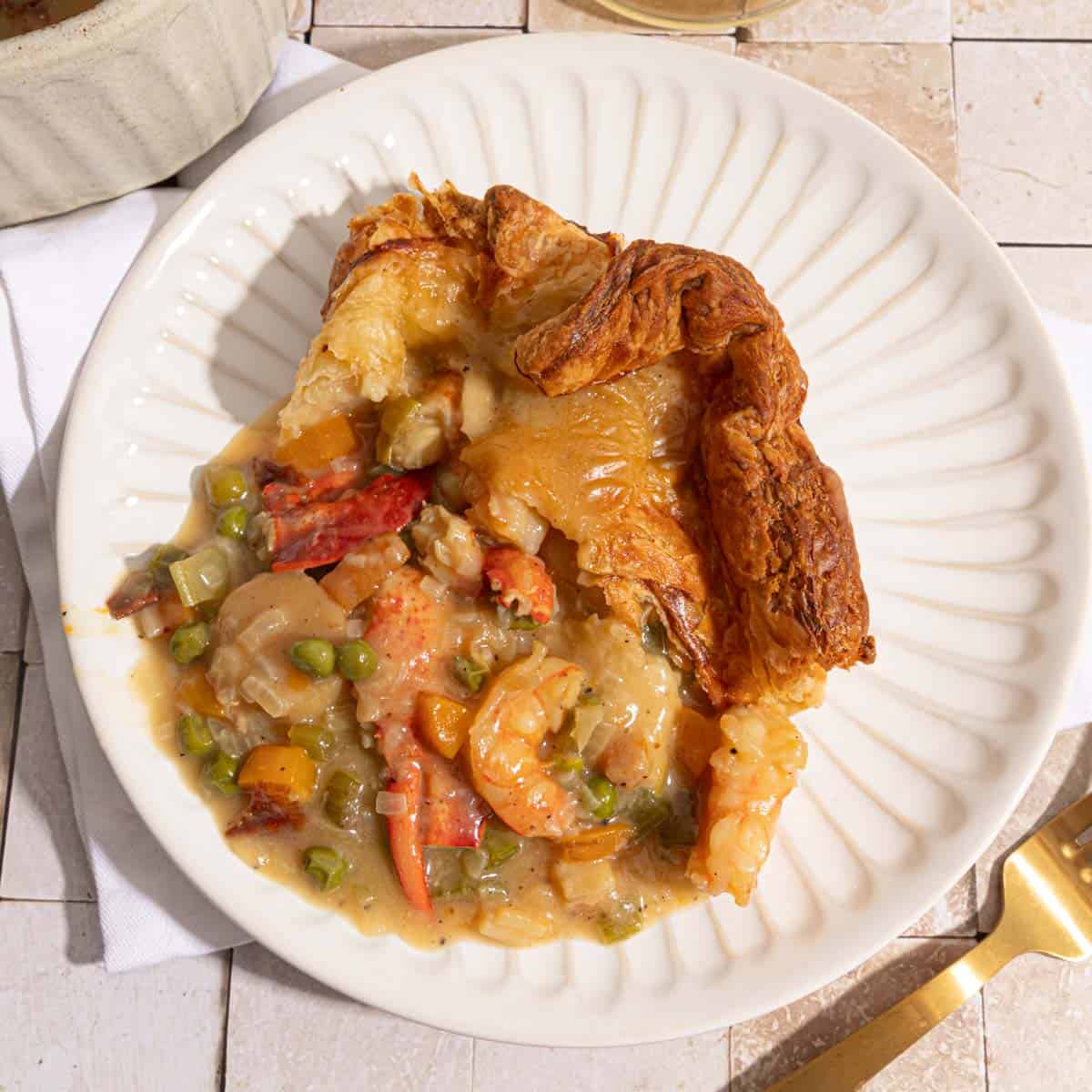 Irresistible Seafood Pot Pie Recipe with Shrimp, Crab & Scallops