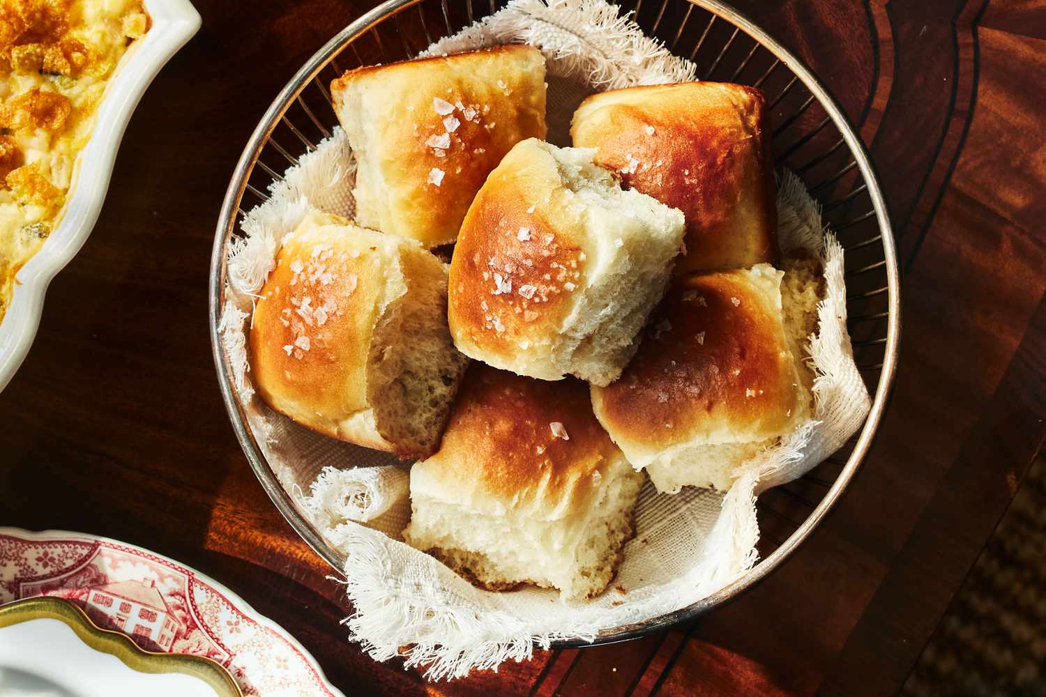 Delicious Holiday Roll Recipes for Every Festive Table