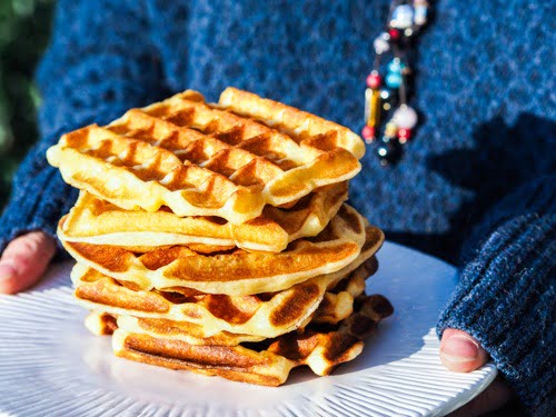 Authentic French Waffles： Discover the Secrets of Perfect Gaufres