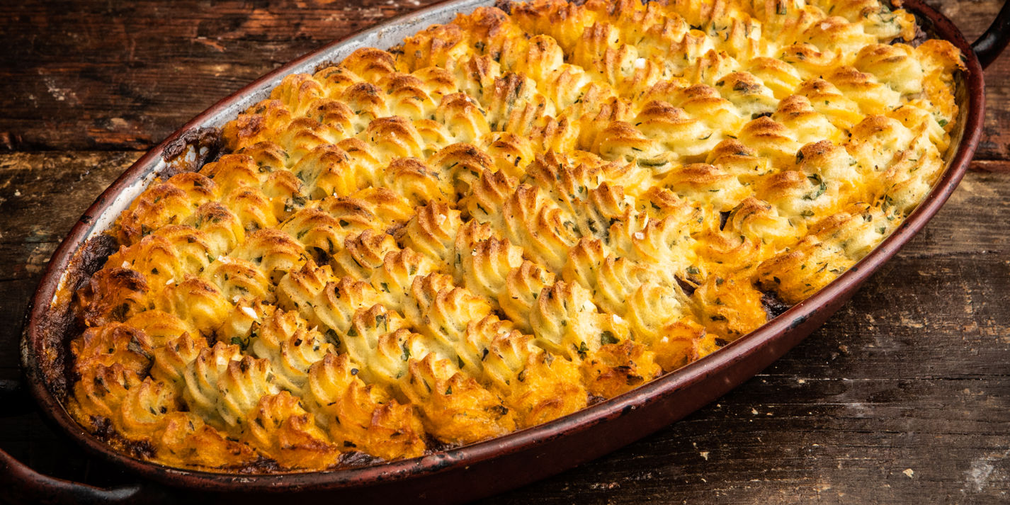 Beef Bourguignon Cottage Pie Recipe: A Hearty French Twist on a Classic