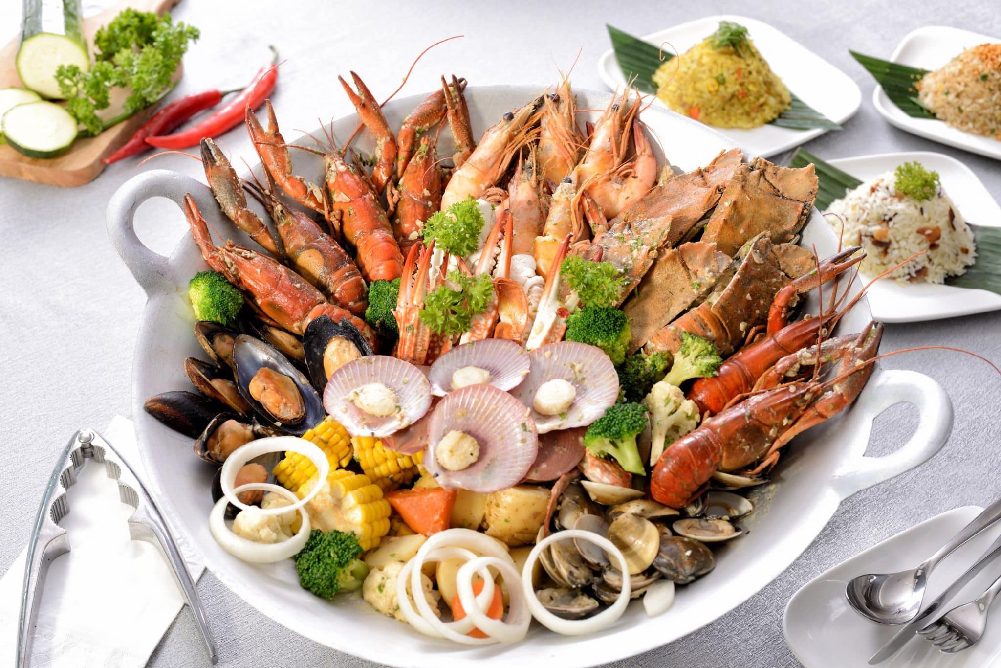 Top Seafood Restaurants in Barcelona, Spain for Fresh Mediterranean Flavors