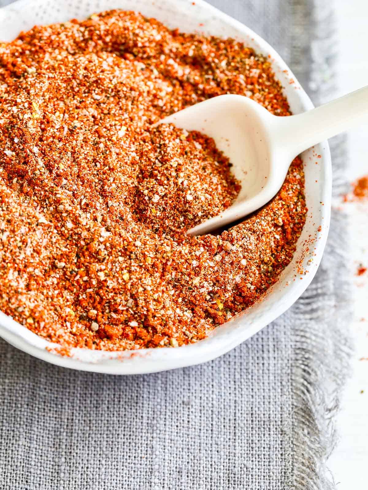 How to Make a Flavorful Mexican Pork Dry Rub for Your BBQ