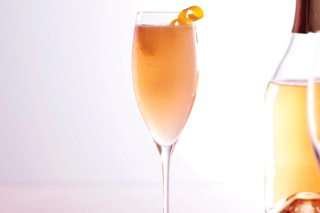 Rose French 75 Recipe: A Refreshing Twist on the Classic Cocktail