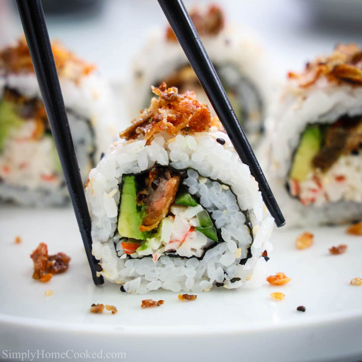 Delicious Crispy Salmon Rolls: A Step-by-Step Recipe for Sushi Lovers