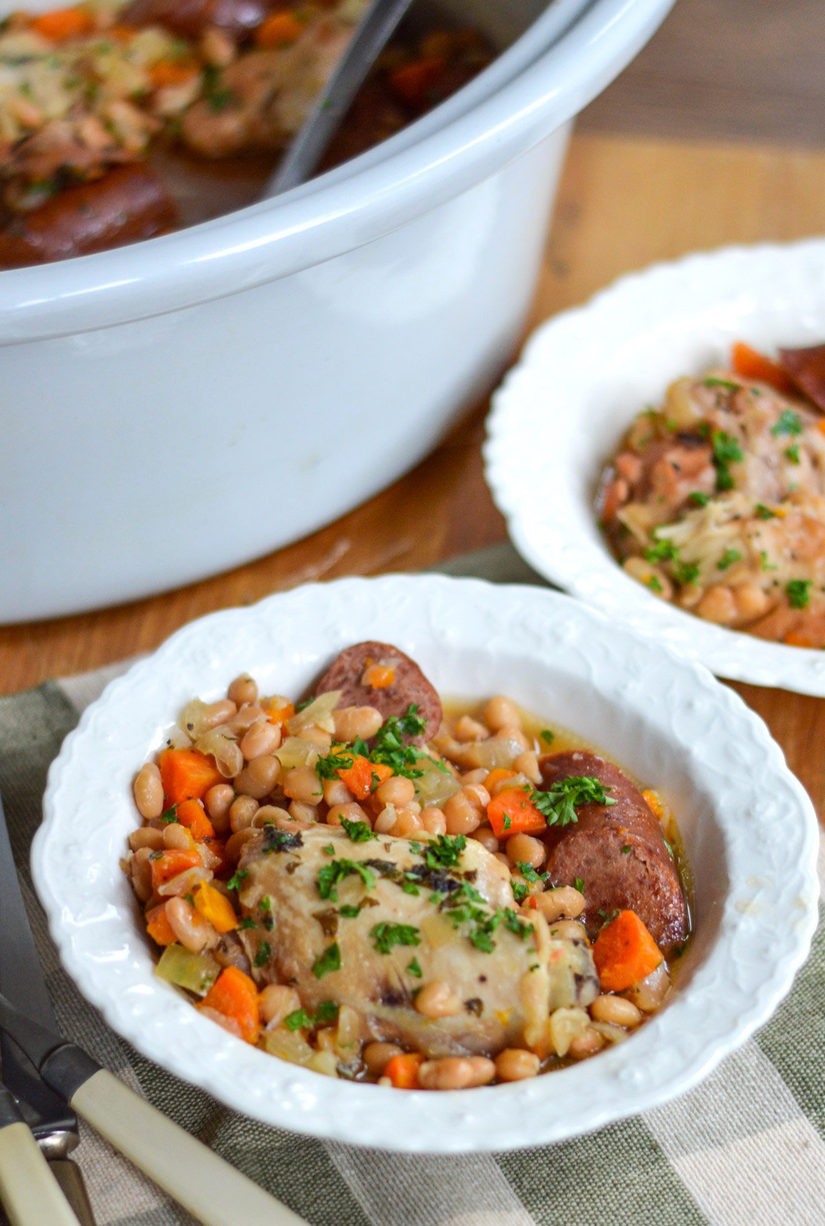 How to Make Slow Cooker Cassoulet Chicken with Sausage and Beans