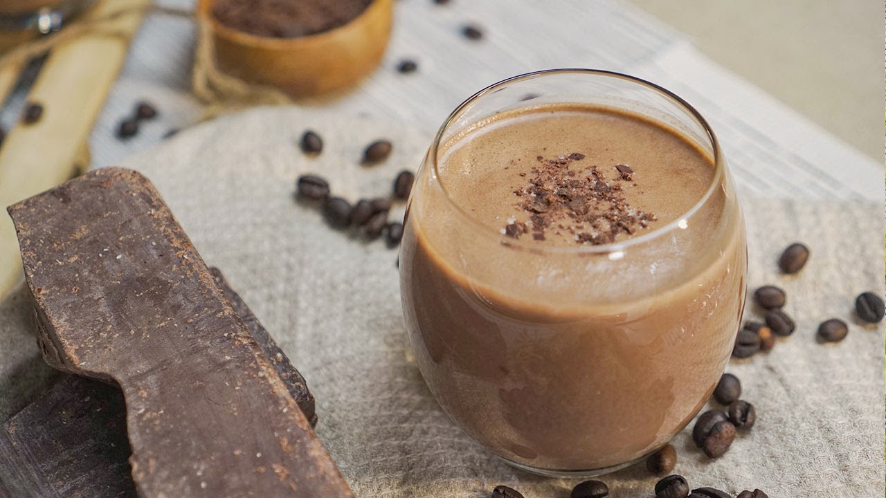 How to Make the Perfect TGI Fridays Mudslide Drink at Home