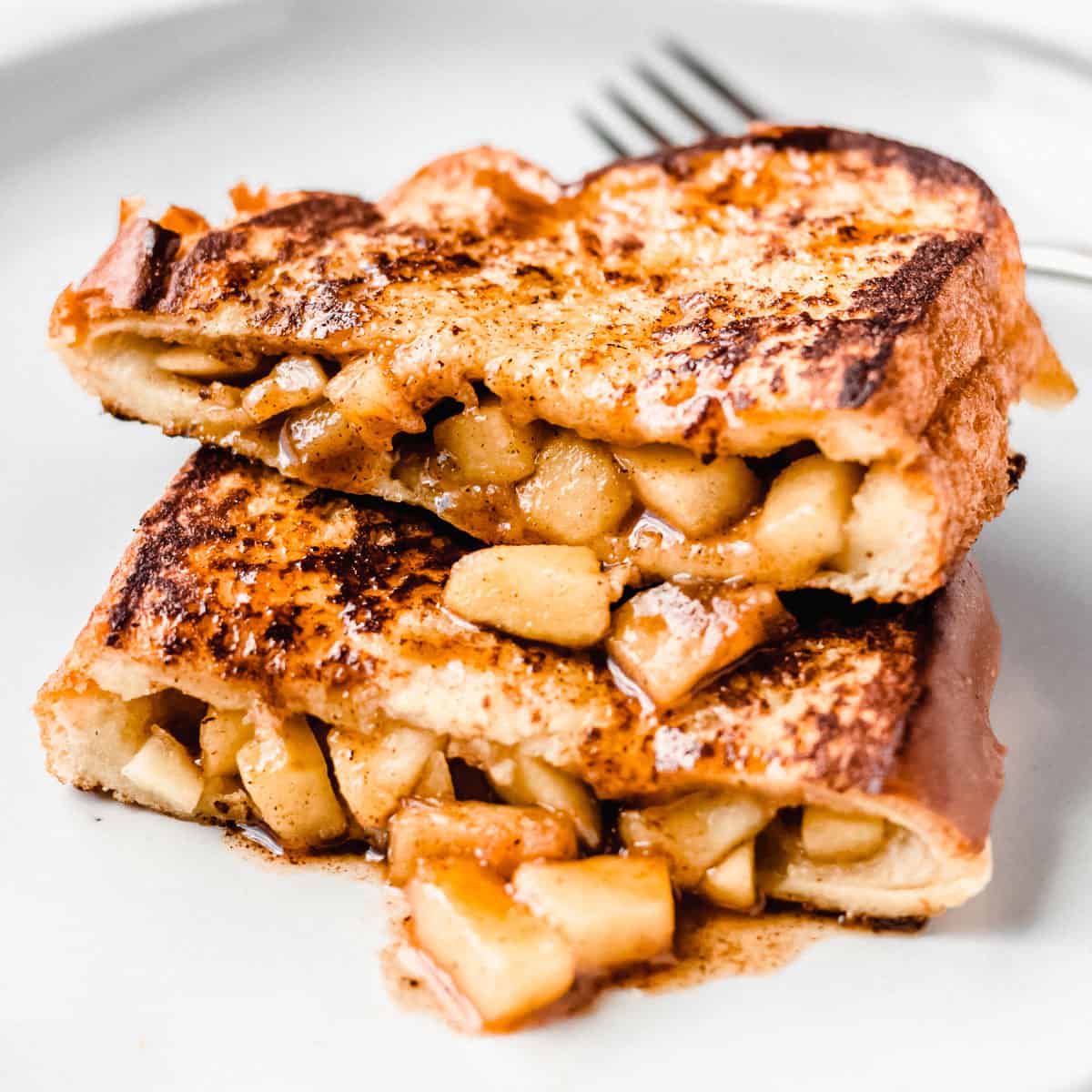 Apple Pie Stuffed French Toast Recipe: A Delicious Breakfast Delight