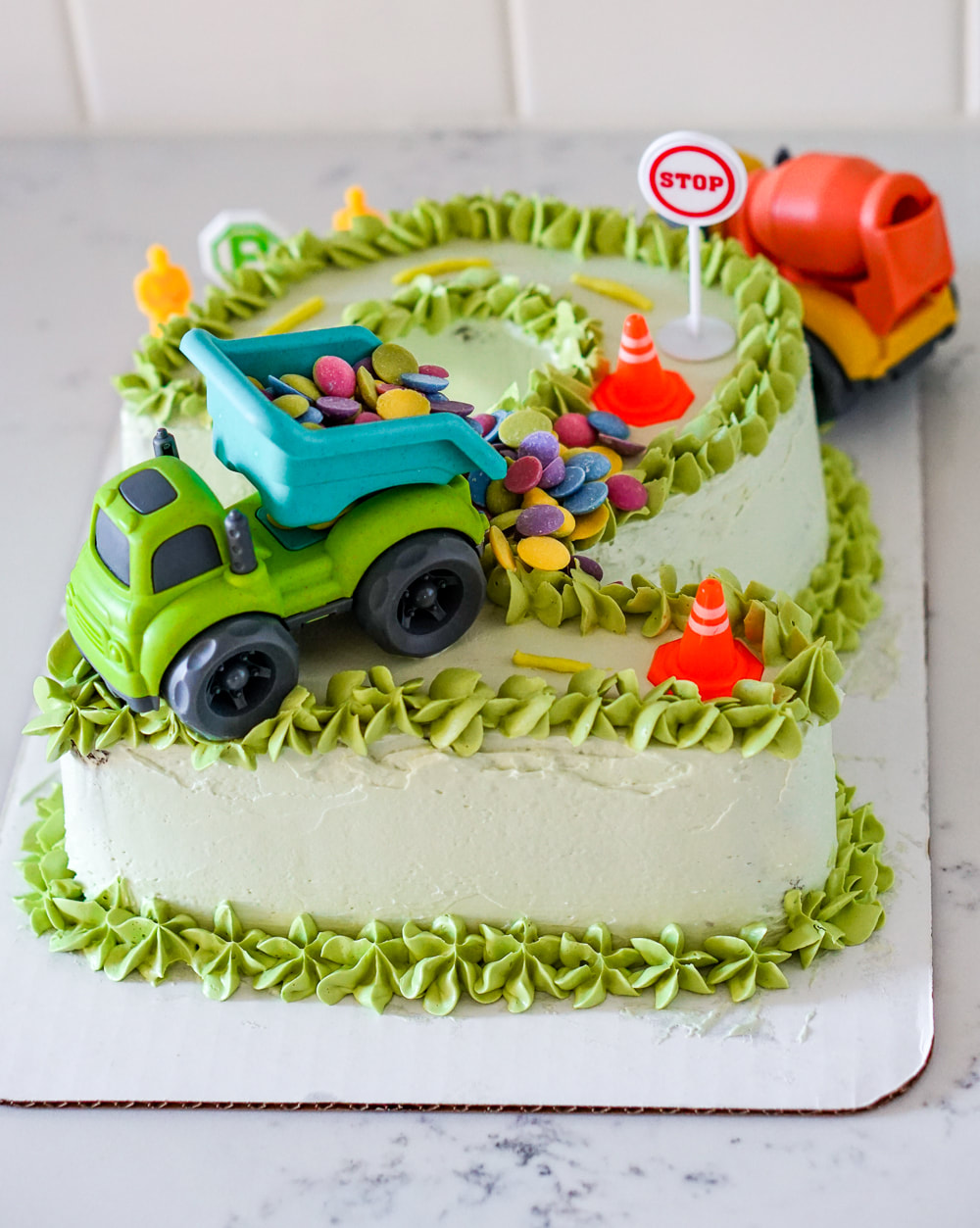 Creative Truck Birthday Cakes: Perfect Ideas for Your Childs Big Day