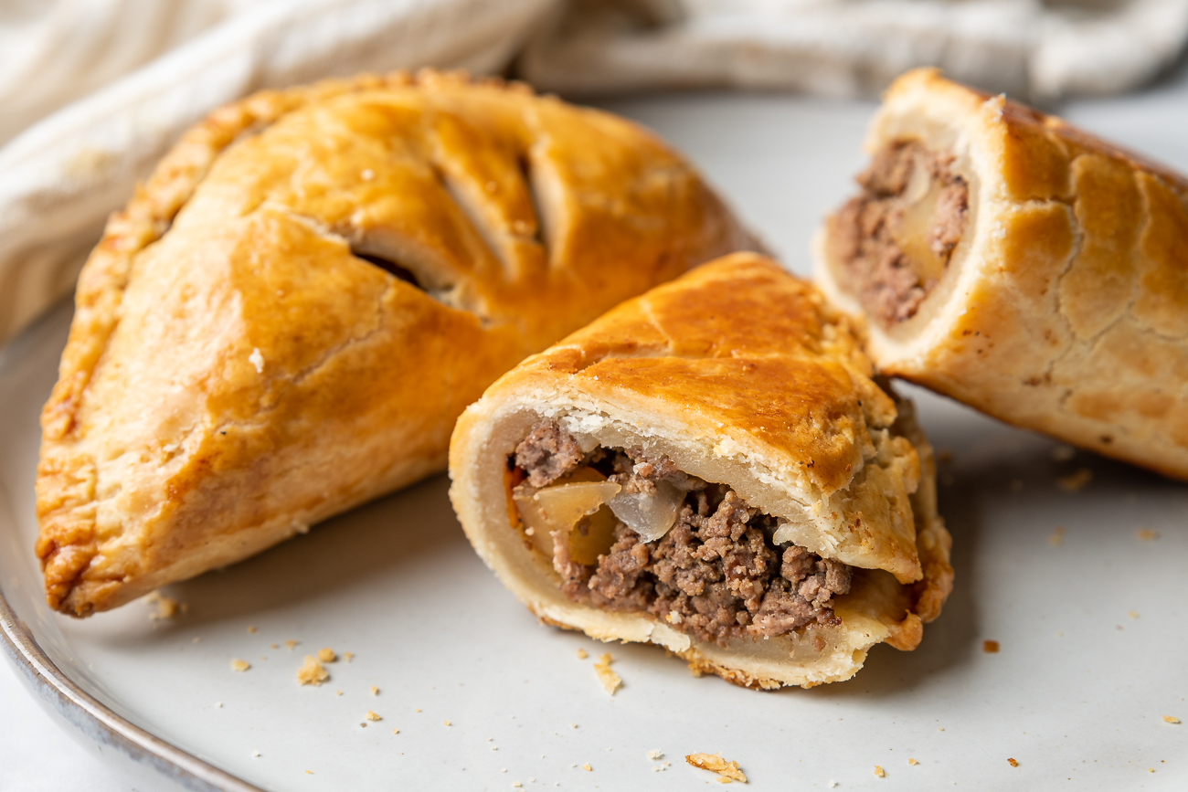 Traditional Beef Pasties: Easy Recipe for Homemade Meat Pies