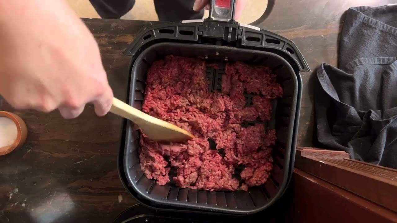 How to Cook Ground Beef in an Air Fryer: Tips and Tricks