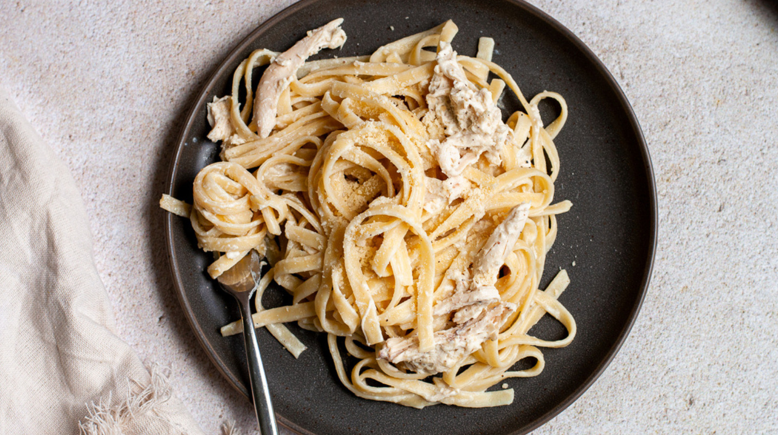 How to Make Smoked Chicken Alfredo: A Creamy, Flavorful Recipe