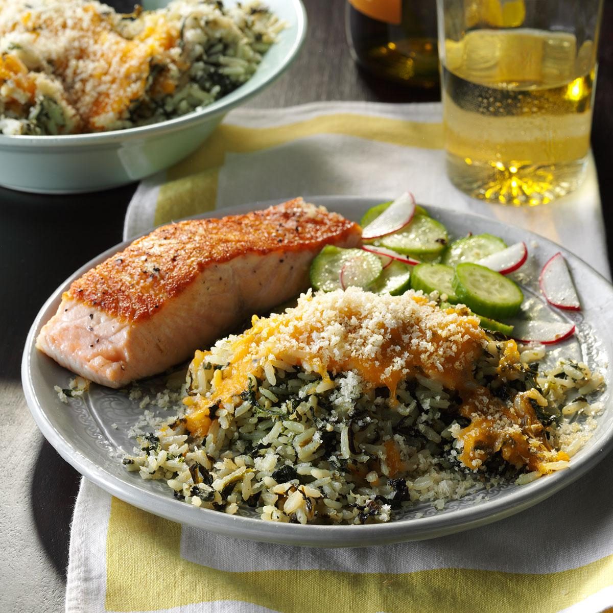 Delicious Side Dishes to Serve with Salmon: Rice, Vegetables, and More