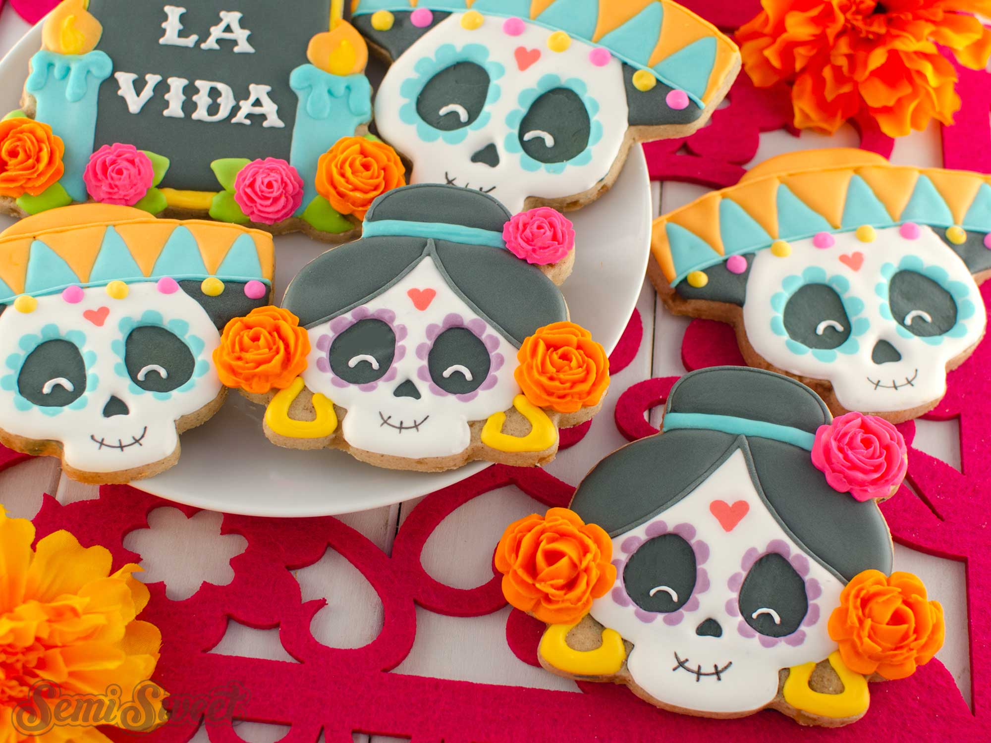 How to Make Stunning Decorated Day of the Dead Cookies for Your Festivities