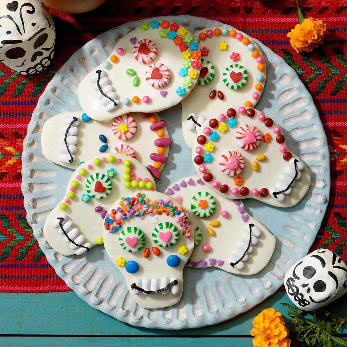 How to Make Stunning Decorated Day of the Dead Cookies for Your Festivities