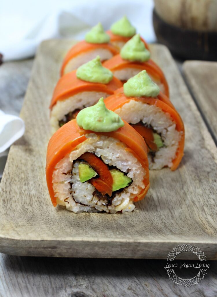 Sushi Salmon Avocado Roll: A Healthy & Delicious Fusion of Fresh Ingredients