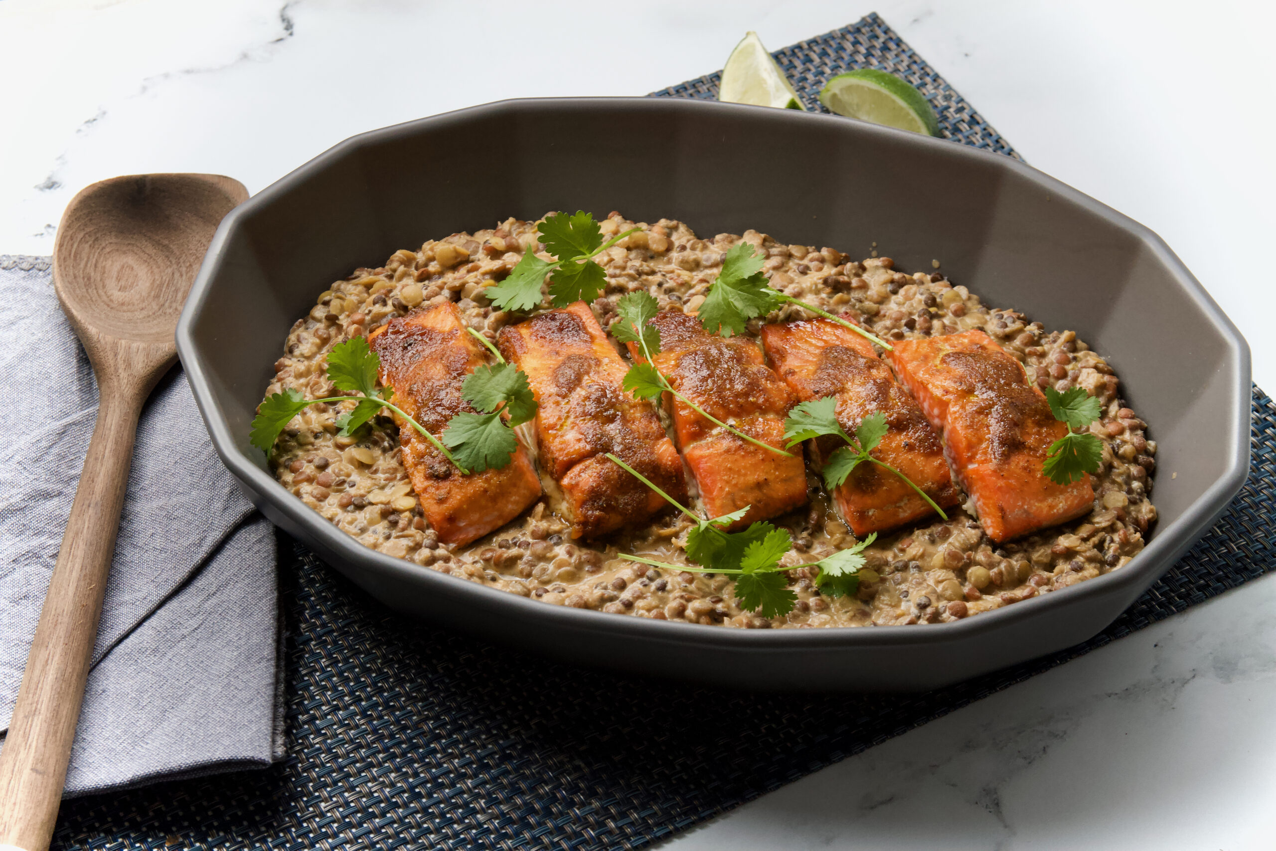 Delicious Salmon Lentil Curry Recipe with Creamy Coconut Sauce