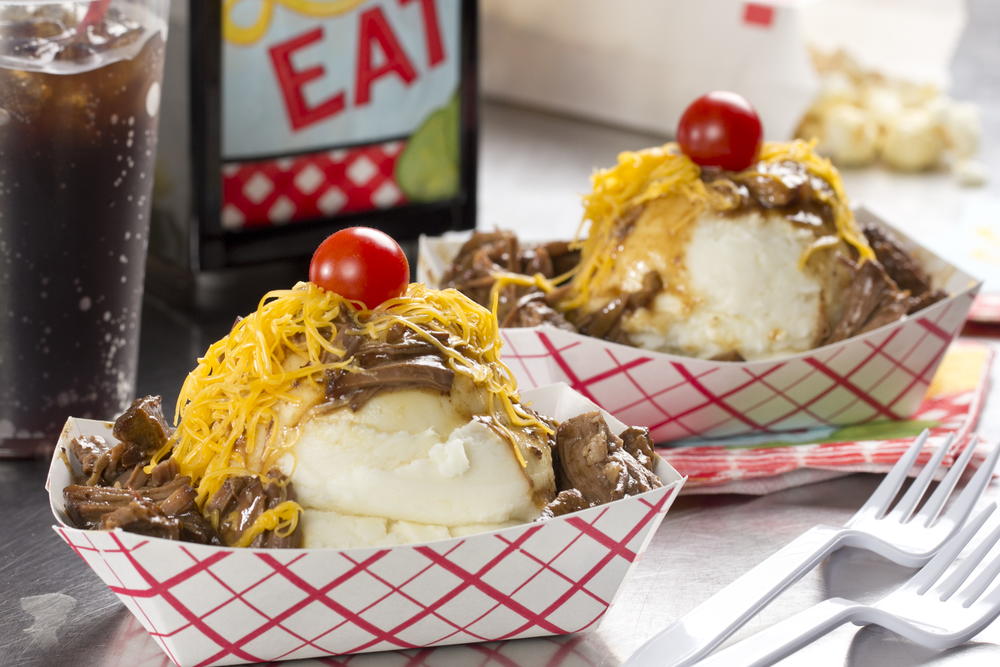 Discover the Hot Beef Sundae: A Hearty Twist on Classic Comfort Food