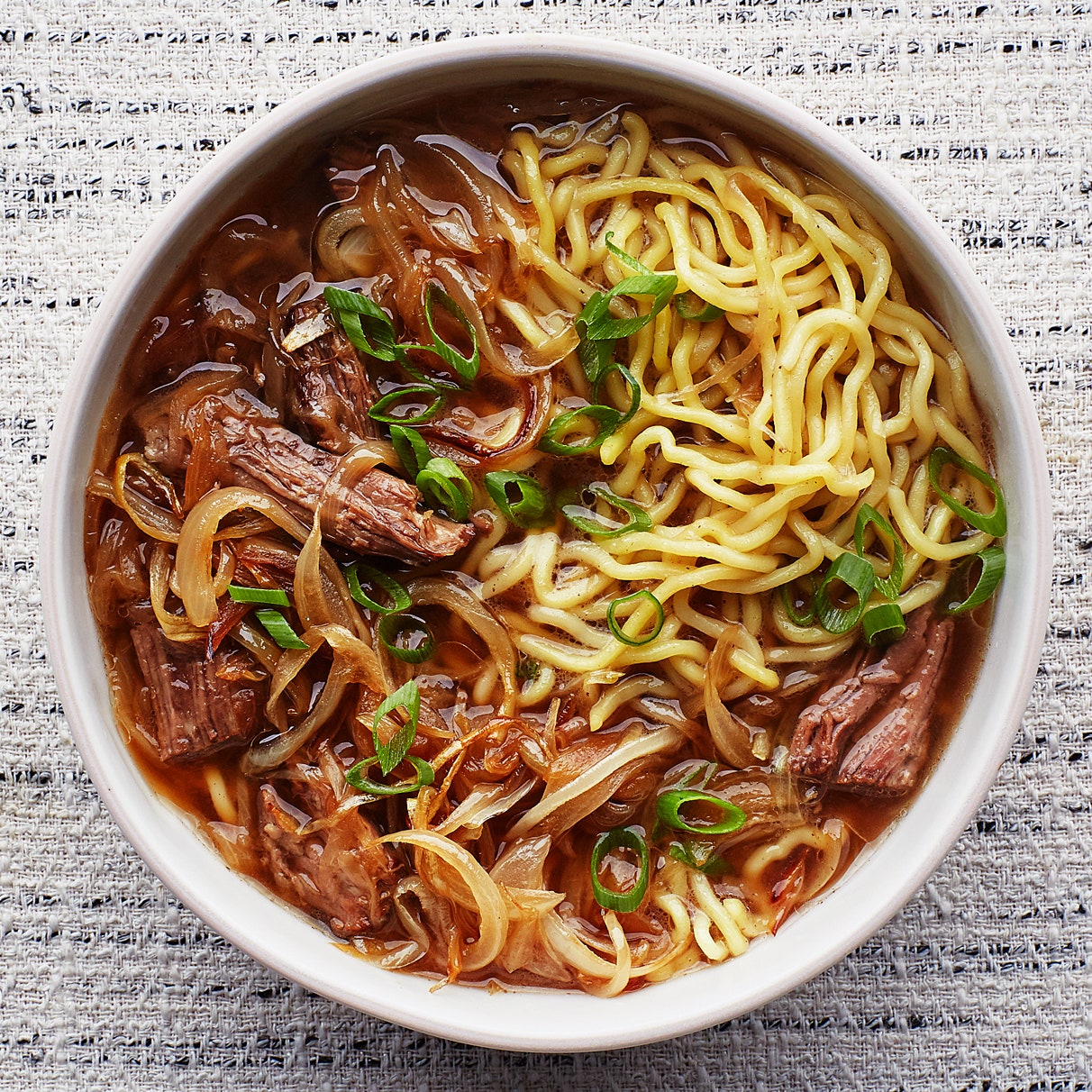 Classic French Onion Beef Noodle Soup Recipe for Cozy Nights