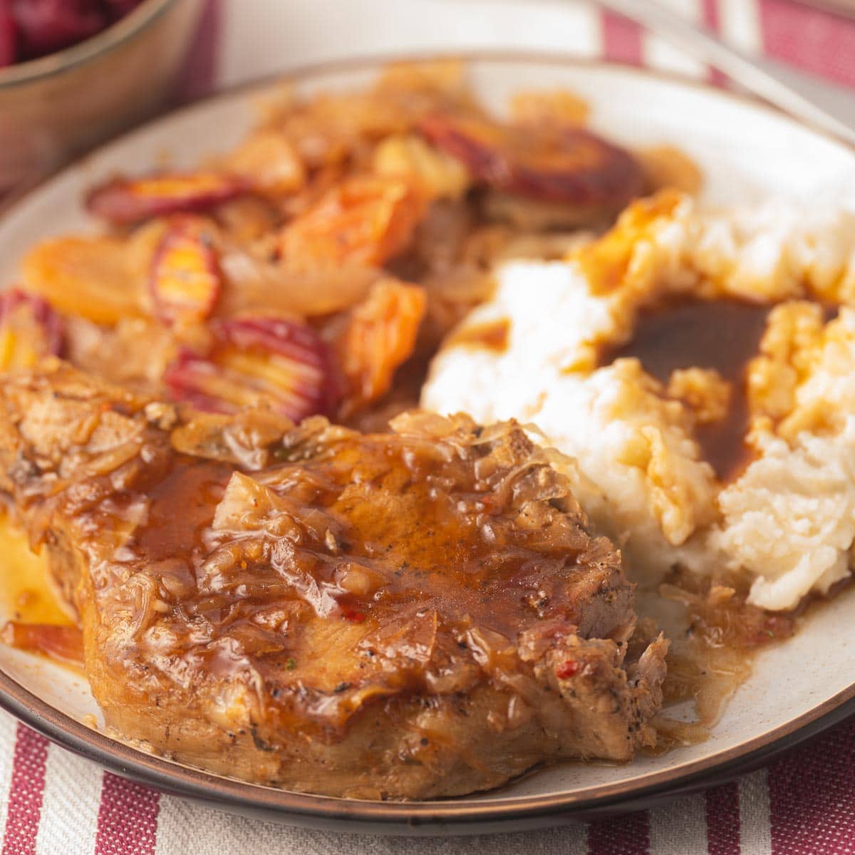 Tender Pork Chops and Sauerkraut in the Crock Pot: Simple & Delicious