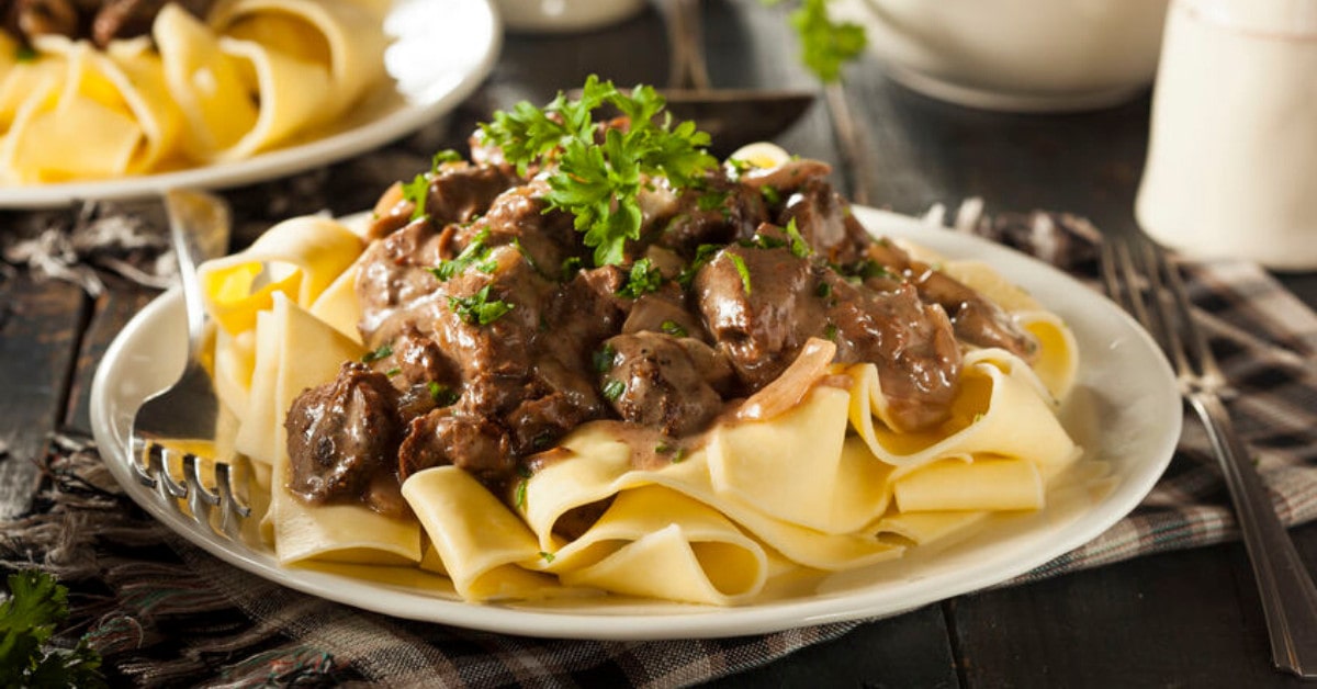 Top 5 Side Dishes to Serve with Beef Stroganoff