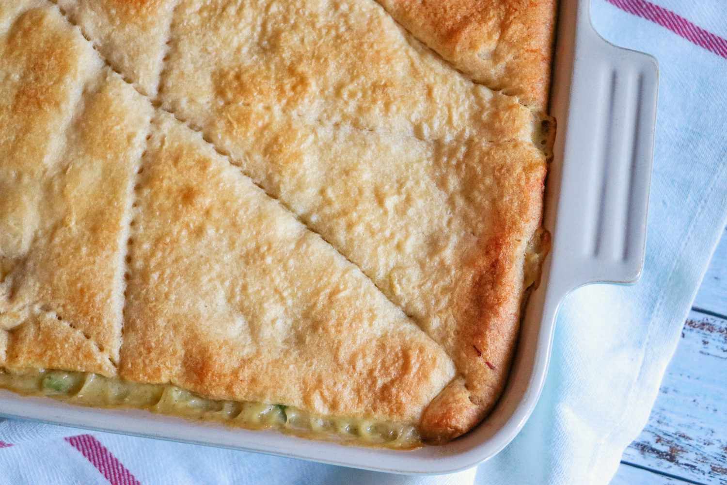 Simple Chicken Pot Pie Recipe Using Crescent Rolls