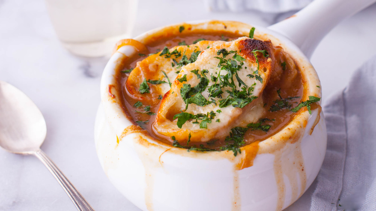 Famous Barr French Onion Soup Recipe: A St. Louis Tradition You Must Try