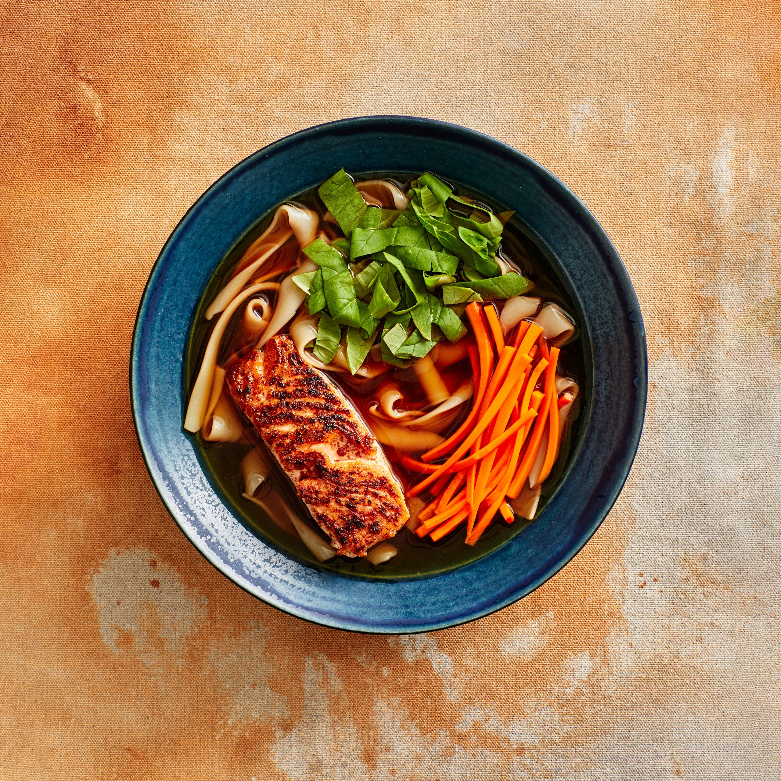 Spiced Salmon Noodle Soup: A Comforting & Fresh Meal