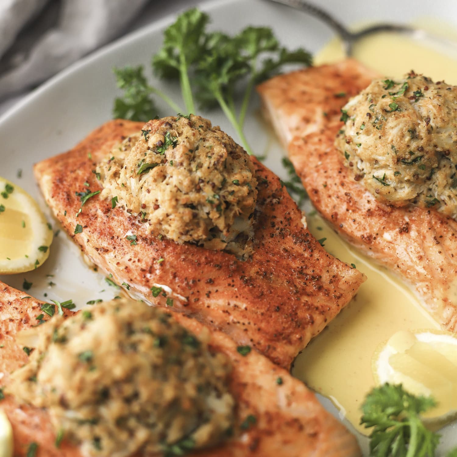 How to Make the Perfect Stuffed Salmon with Crabmeat and Shrimp