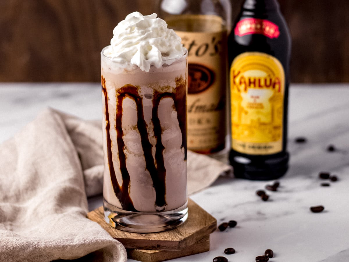 TGI Fridays Mudslide Recipe: The Ultimate Dessert Cocktail