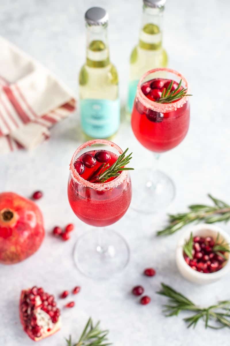 Refreshing Non-Alcoholic Valentines Day Mocktail Recipes for Every Celebration