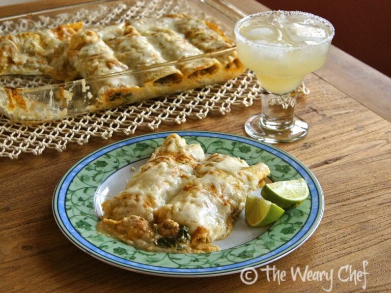 Easy Spinach and Chicken Enchiladas: A Flavorful Mexican Delight